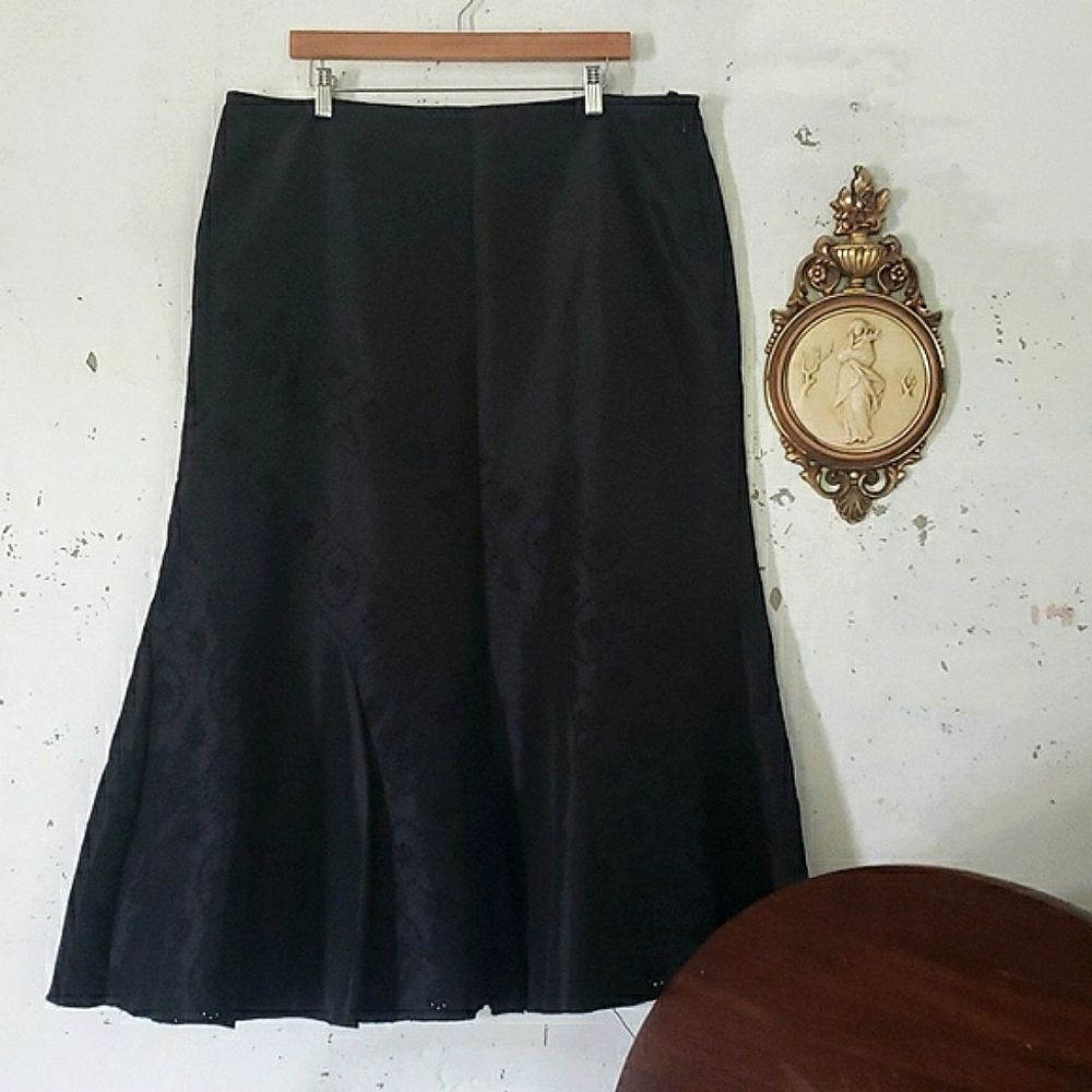 MARKS and SPENCER Per Una Women's Embroidered Sophisticated Maxi Skirt Size 20